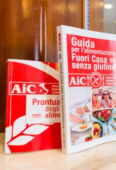 Guida AIC per alimentazione senza glutine fuori casa.